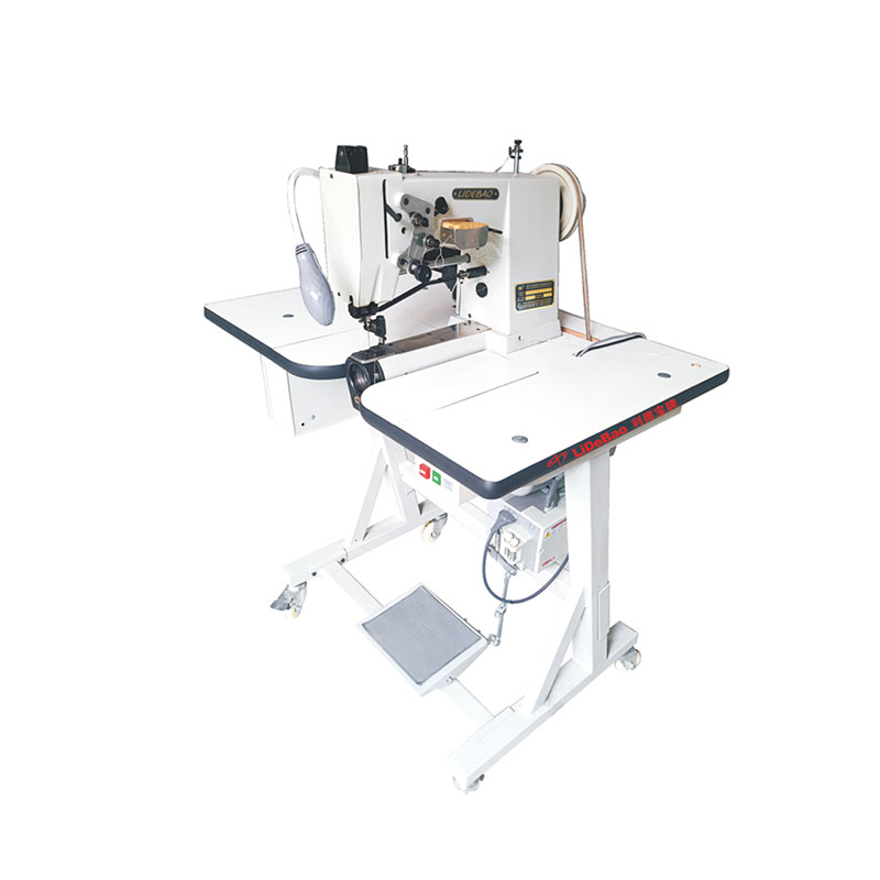 Máquina de costura com padrão de braço cilíndrico